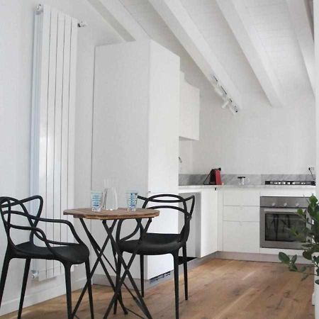 Waterfront Balcony I Grani 4 Resort Style Suite Livorno Luaran gambar