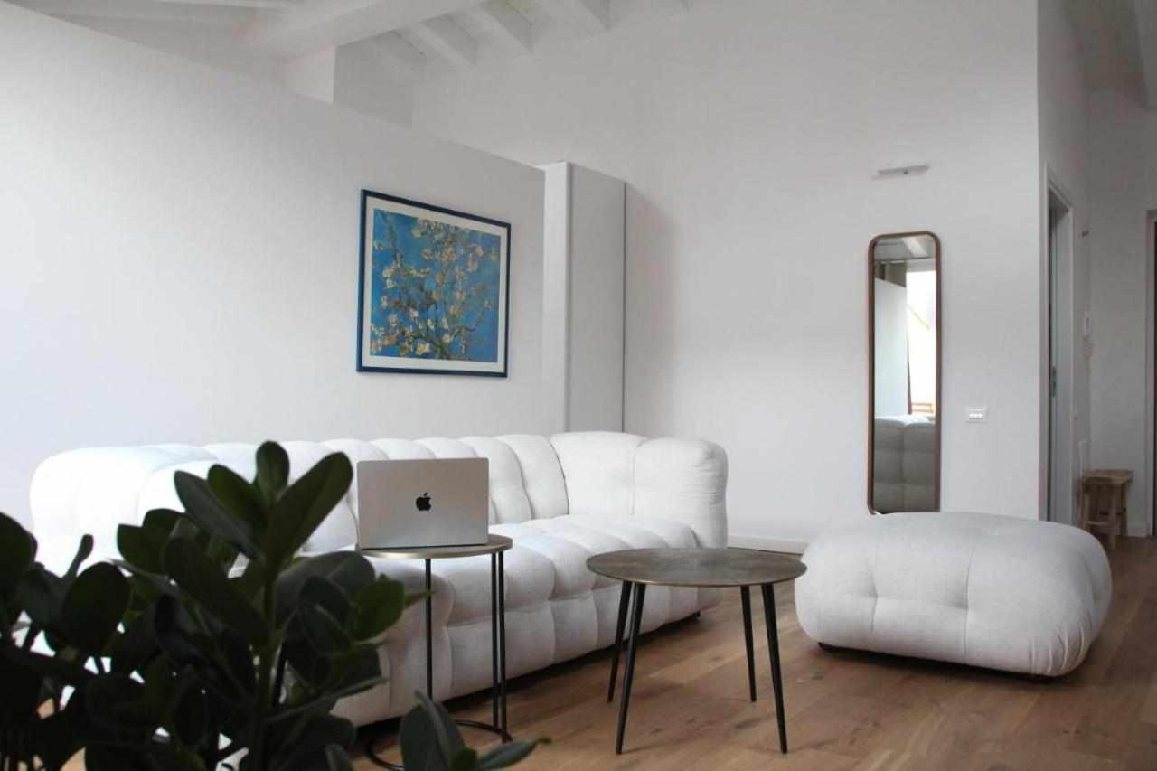 Waterfront Balcony I Grani 4 Resort Style Suite Livorno Luaran gambar