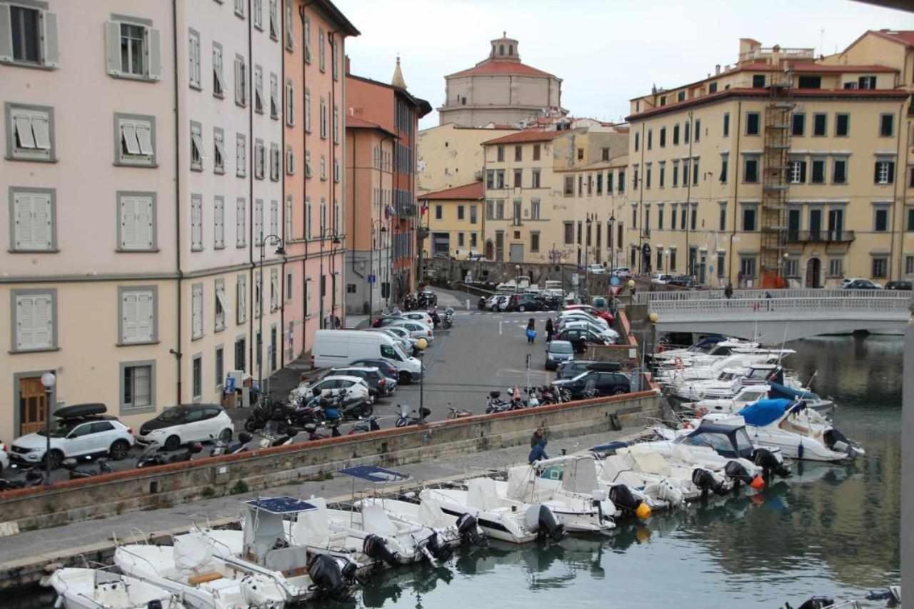 Waterfront Balcony I Grani 4 Resort Style Suite Livorno Luaran gambar