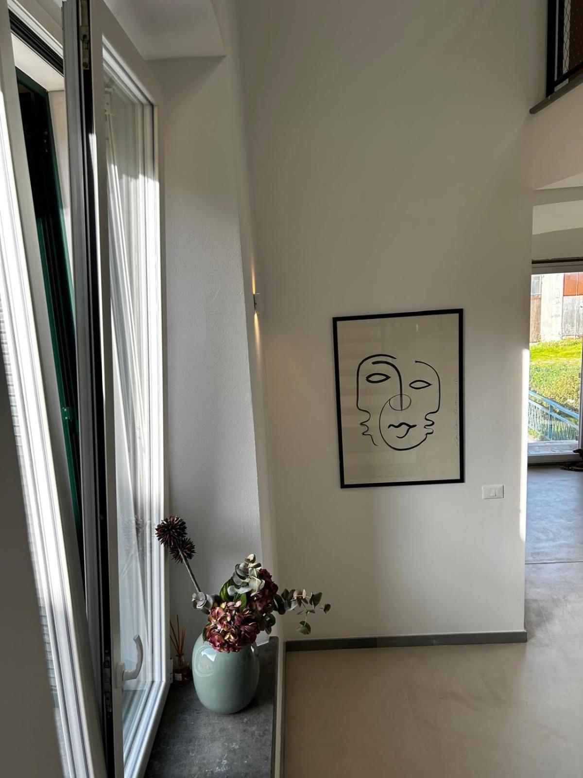 Waterfront Balcony I Grani 4 Resort Style Suite Livorno Luaran gambar